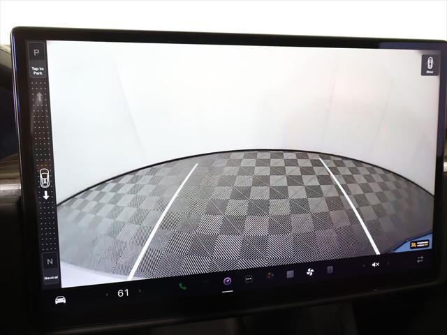 Photo of 2022 Pearl White Multi-Coat Tesla Model X