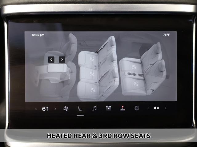 Photo of 2022 Pearl White Multi-Coat Tesla Model X