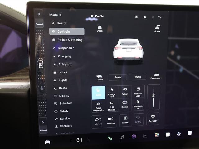 Photo of 2022 Pearl White Multi-Coat Tesla Model X