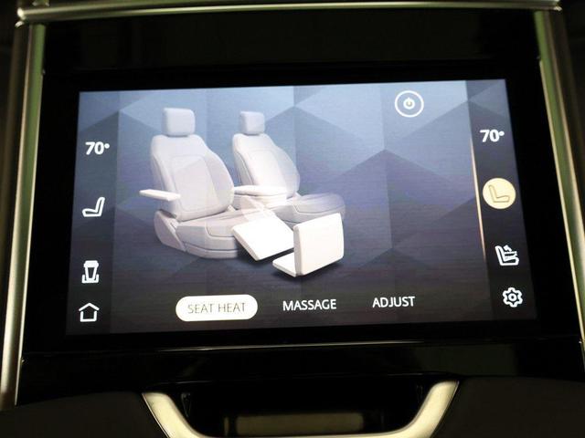 Photo of 2023 Hakuba Silver Metallic Land Rover Range Rover
