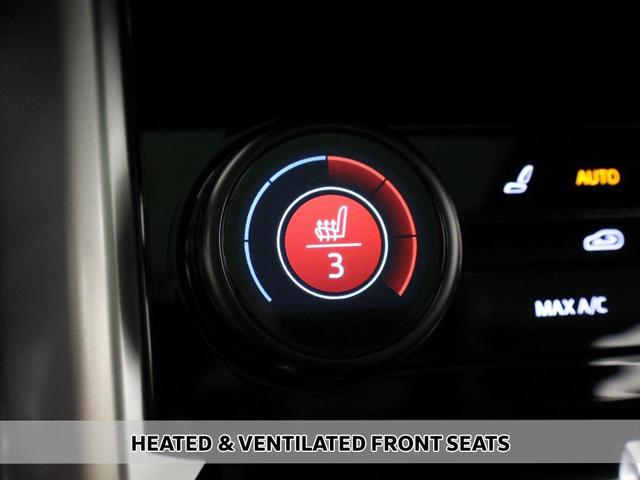 Photo of 2023 Hakuba Silver Metallic Land Rover Range Rover