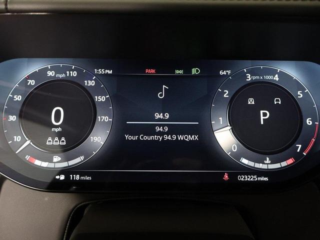 Photo of 2023 Hakuba Silver Metallic Land Rover Range Rover