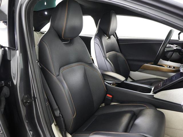 Photo of 2023 Quantum Gray Metallic Lucid Air