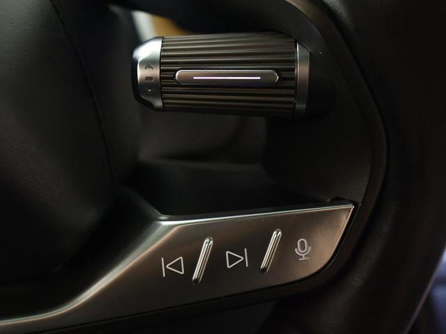 Photo of 2023 Quantum Gray Metallic Lucid Air