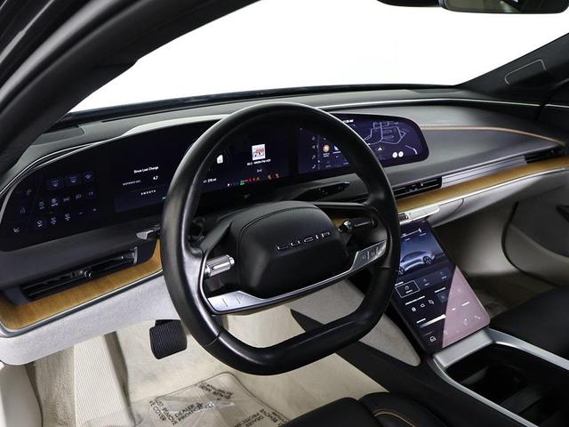 Photo of 2023 Quantum Gray Metallic Lucid Air