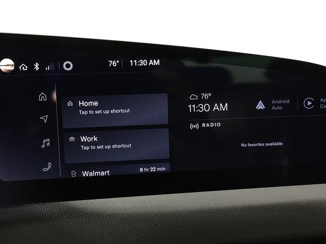 Photo of 2023 Quantum Gray Metallic Lucid Air