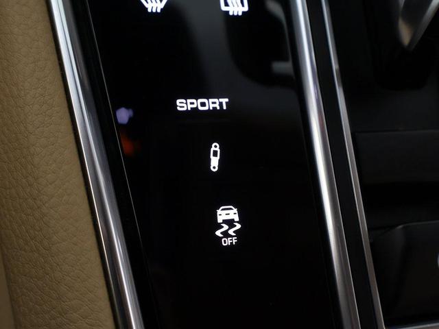 Photo of 2021 Night Blue Metallic Porsche Panamera