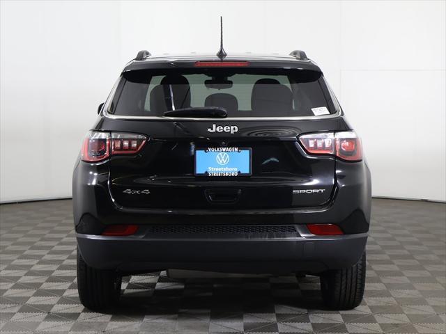 Photo of 2020 Diamond Black Crystal Pearlcoat Jeep Compass