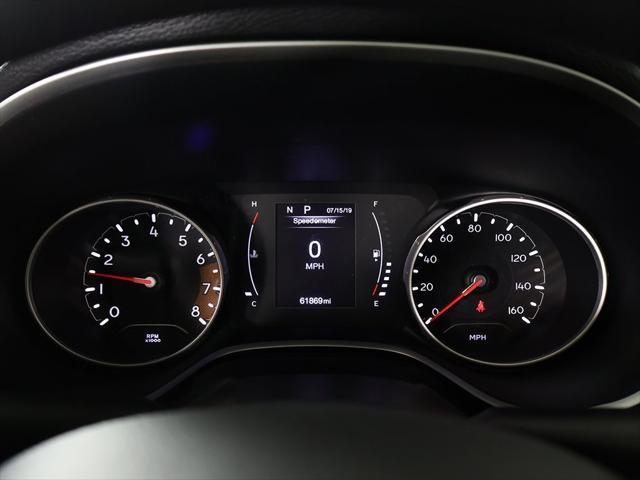 Photo of 2020 Diamond Black Crystal Pearlcoat Jeep Compass