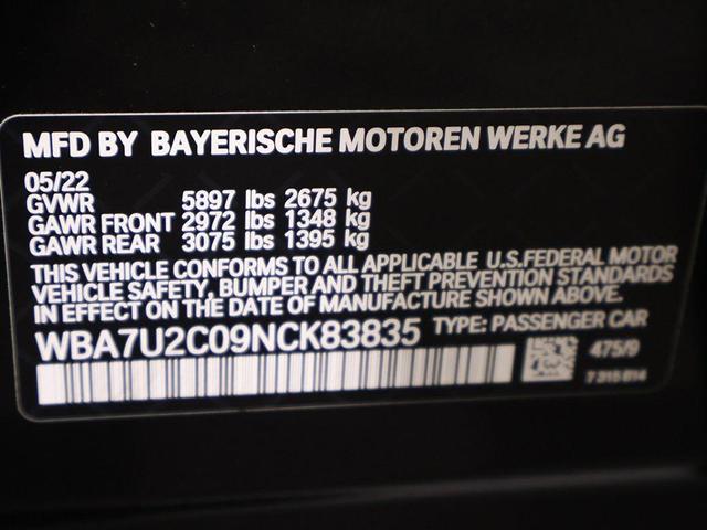 Photo of 2022 Black Sapphire Metallic BMW 750
