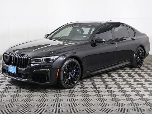 Photo of 2022 Black Sapphire Metallic BMW 750