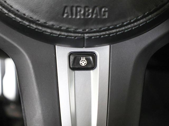 Photo of 2022 Black Sapphire Metallic BMW 750