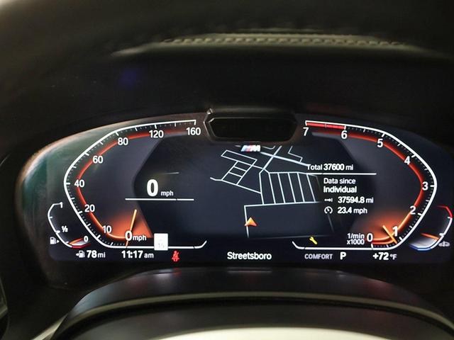 Photo of 2022 Black Sapphire Metallic BMW 750