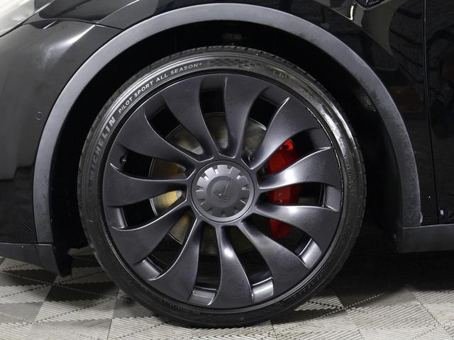 Photo of 2022 Solid Black Tesla Model Y