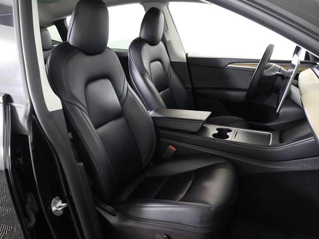 Photo of 2022 Solid Black Tesla Model Y