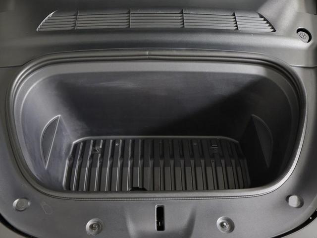 Photo of 2022 Solid Black Tesla Model Y