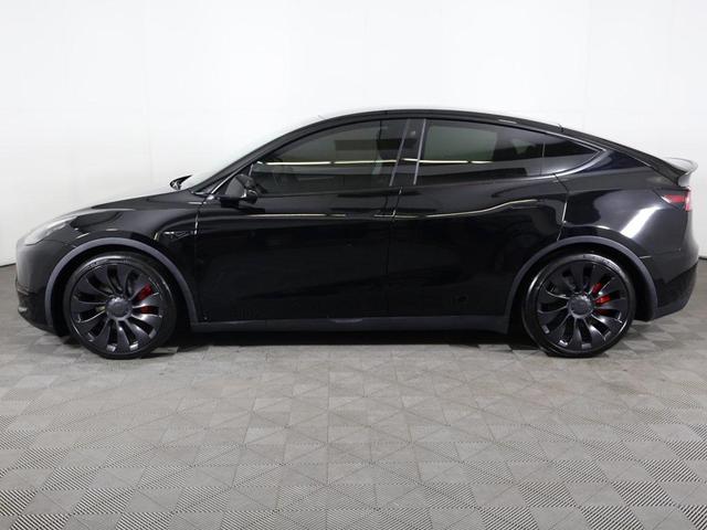 Photo of 2022 Solid Black Tesla Model Y