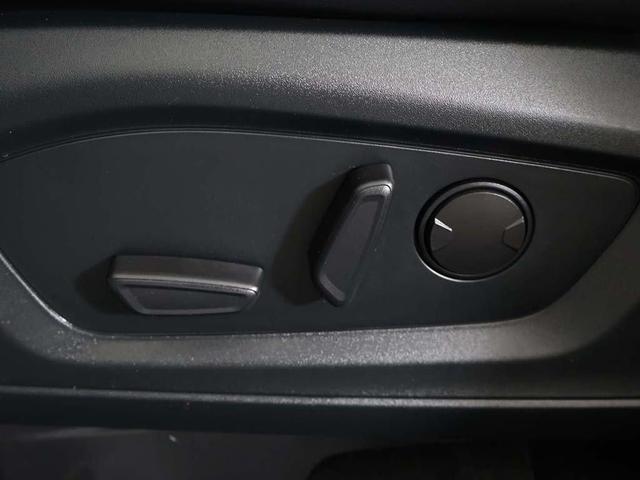 Photo of 2022 Agate Black Metallic Ford Explorer