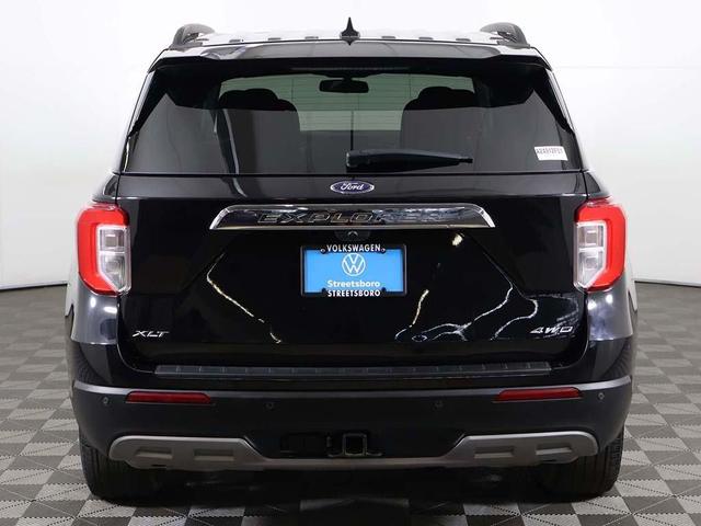 Photo of 2022 Agate Black Metallic Ford Explorer