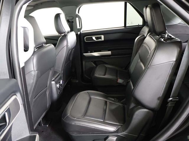Photo of 2022 Agate Black Metallic Ford Explorer