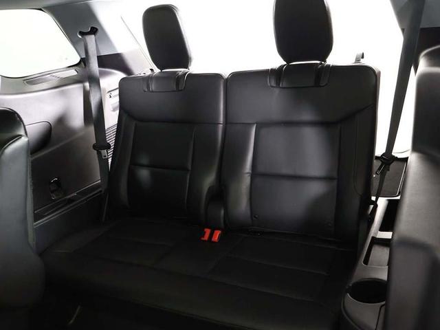 Photo of 2022 Agate Black Metallic Ford Explorer
