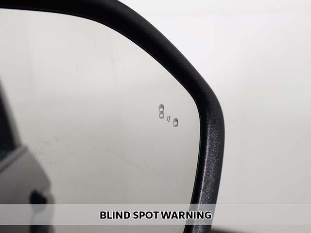 Photo of 2022 Agate Black Metallic Ford Explorer