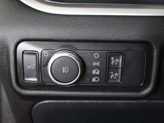 Photo of 2022 Agate Black Metallic Ford Explorer