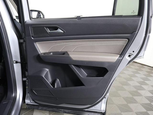Photo of 2023 Pyrite Silver Metallic Volkswagen Atlas
