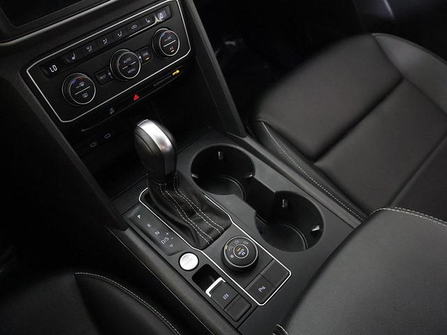 Photo of 2023 Pyrite Silver Metallic Volkswagen Atlas