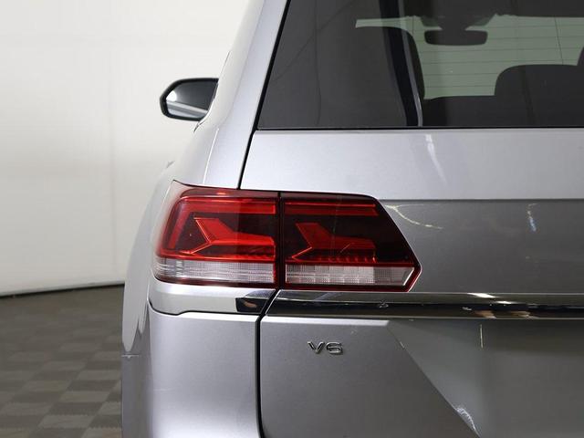 Photo of 2023 Pyrite Silver Metallic Volkswagen Atlas