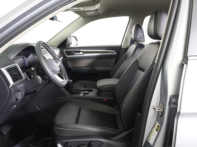 Photo of 2023 Pyrite Silver Metallic Volkswagen Atlas