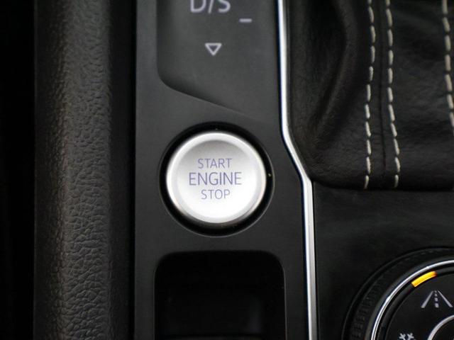 Photo of 2023 Pyrite Silver Metallic Volkswagen Atlas
