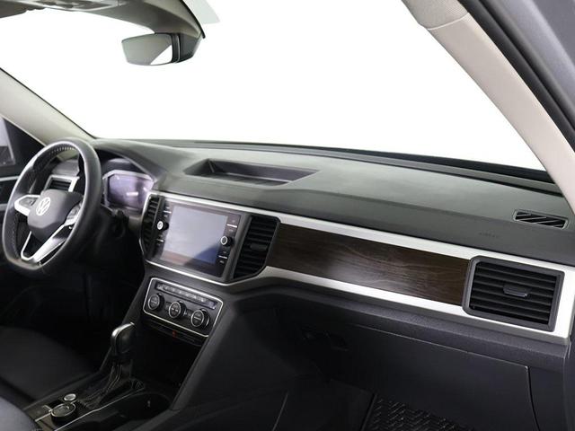 Photo of 2023 Pyrite Silver Metallic Volkswagen Atlas