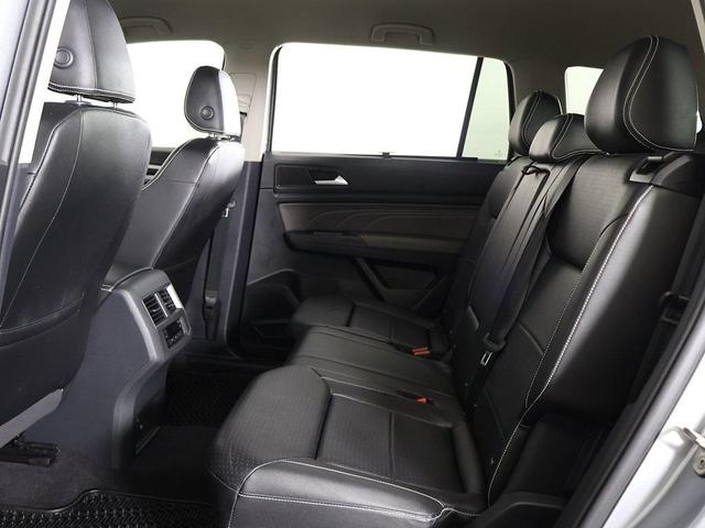 Photo of 2023 Pyrite Silver Metallic Volkswagen Atlas