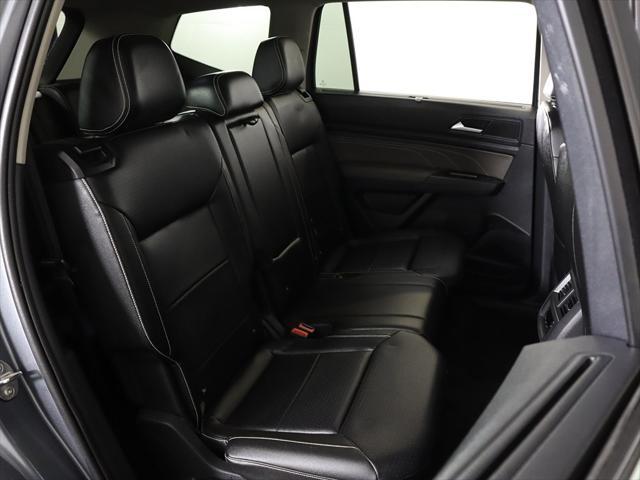 Photo of 2022 Platinum Gray Metallic Volkswagen Atlas
