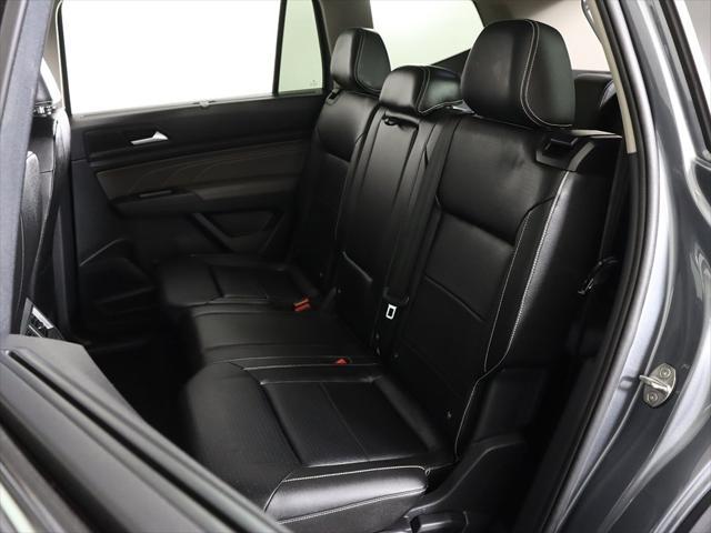 Photo of 2022 Platinum Gray Metallic Volkswagen Atlas