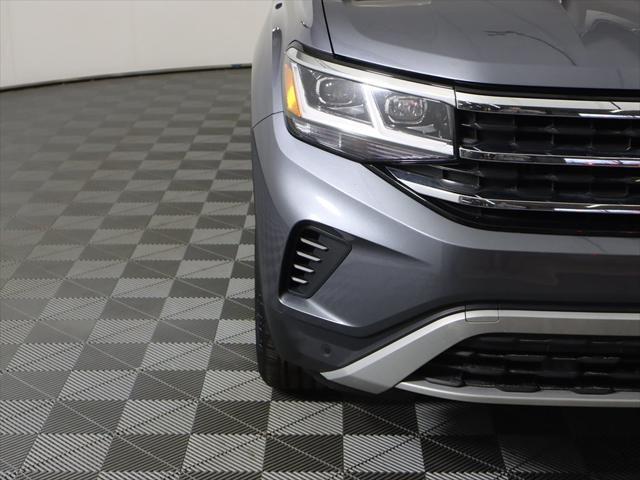 Photo of 2022 Platinum Gray Metallic Volkswagen Atlas