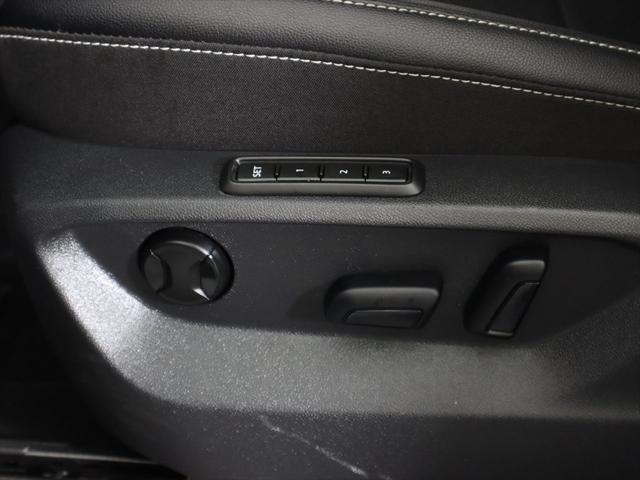 Photo of 2022 Platinum Gray Metallic Volkswagen Atlas