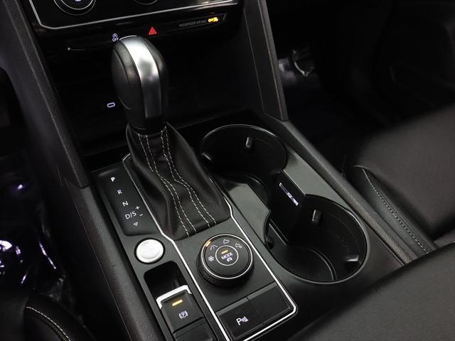 Photo of 2022 Platinum Gray Metallic Volkswagen Atlas