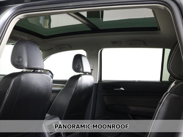 Photo of 2022 Platinum Gray Metallic Volkswagen Atlas
