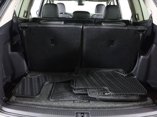 Photo of 2022 Platinum Gray Metallic Volkswagen Atlas