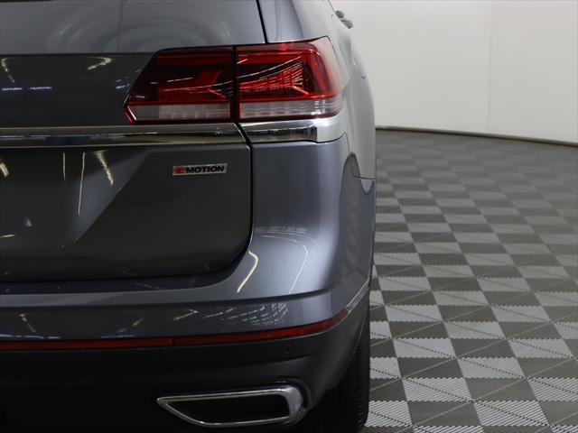 Photo of 2022 Platinum Gray Metallic Volkswagen Atlas