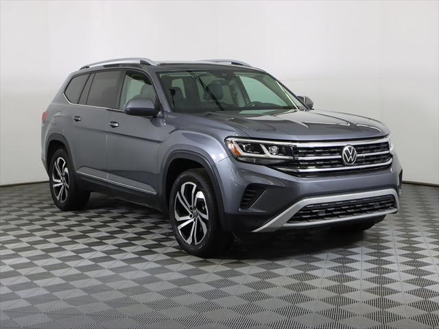 Photo of 2022 Platinum Gray Metallic Volkswagen Atlas