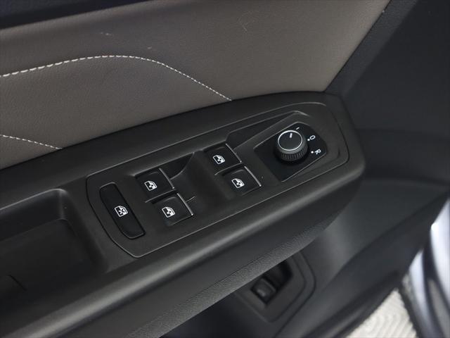 Photo of 2022 Platinum Gray Metallic Volkswagen Atlas
