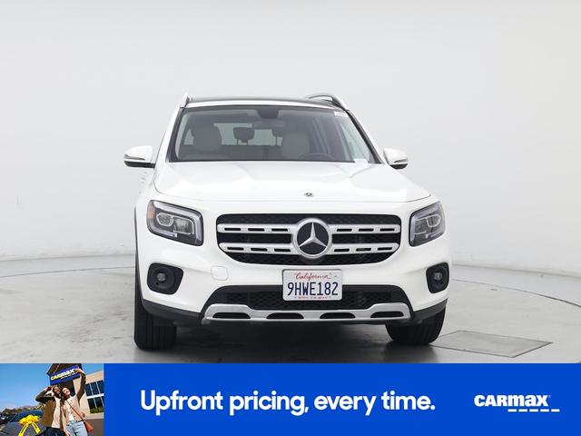Photo of 2023 White Mercedes-Benz GLB 250