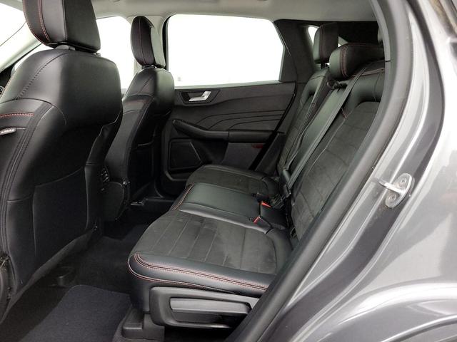 Photo of 2022 Gray Ford Escape