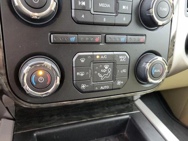Photo of 2017 Gray Ford Expedition
