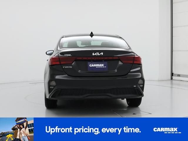 Photo of 2023 Black Kia Forte