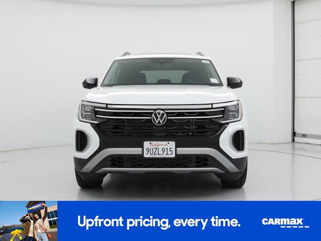 Photo of 2025 White Volkswagen Atlas