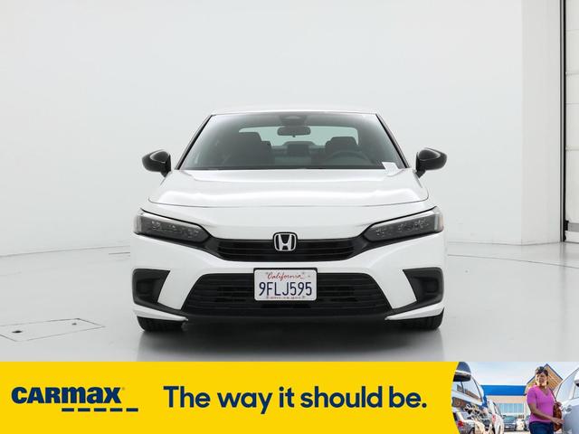 Photo of 2023 White Honda Civic